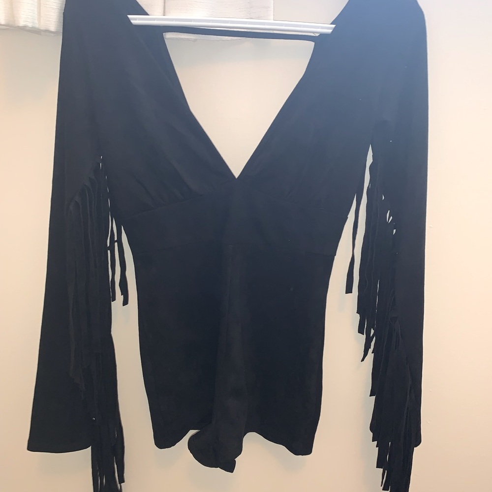 Fringe arm suede short romper
